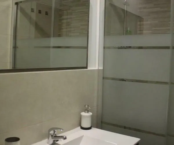 Con Jardin Casa Mendiluce 아파트 엘프요데제카